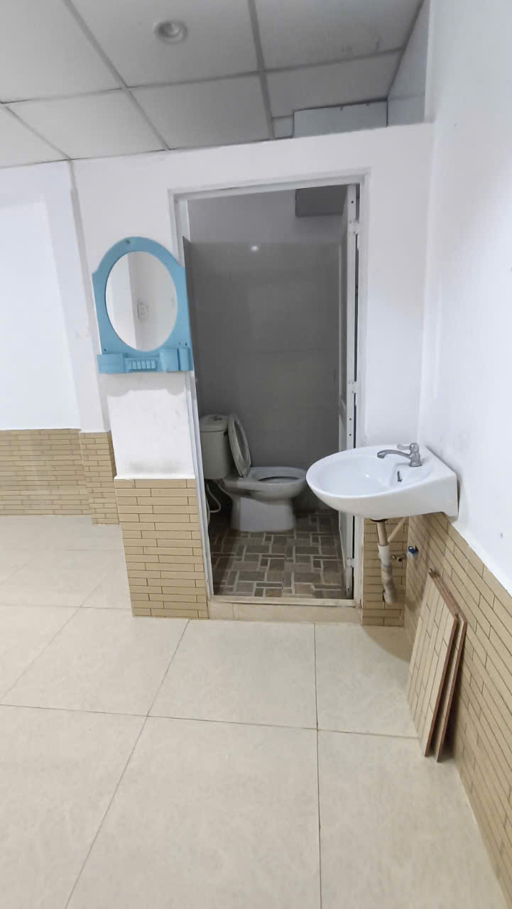 Nhà 3,8 triệu hẻm Đề Thám - Ảnh 4