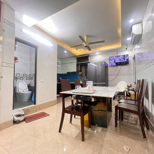 Chính chủ tự xây tự bán lô góc 2 MẶT PHỐ, 70m2 7 tầng, thang máy, đang kính doanh, vô địch, 32 tỉ. - Ảnh 1