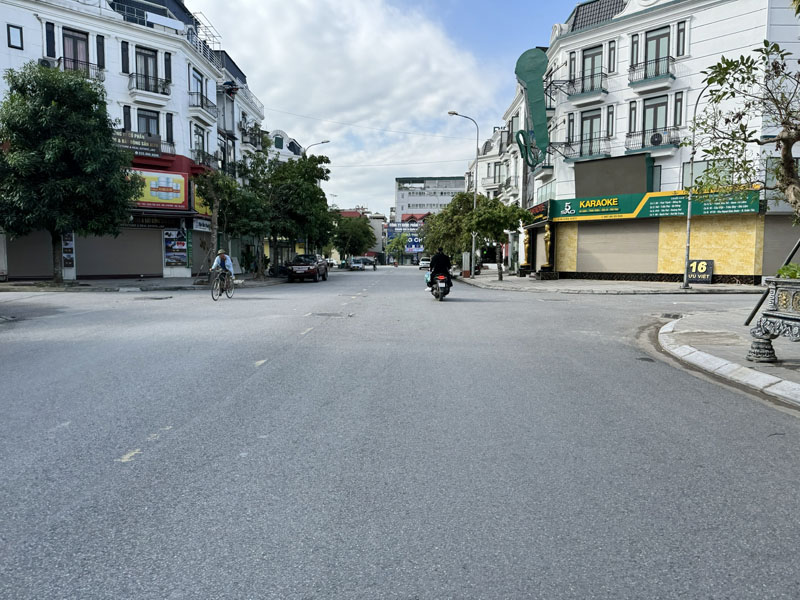 VỊ TRÍ KIM CƯƠNG! 94,5m2 Shophouse Sông Hồng - Trung tâm Gia Lâm, đông như phố cổ, tiện ích bạt ngàn - Ảnh 3