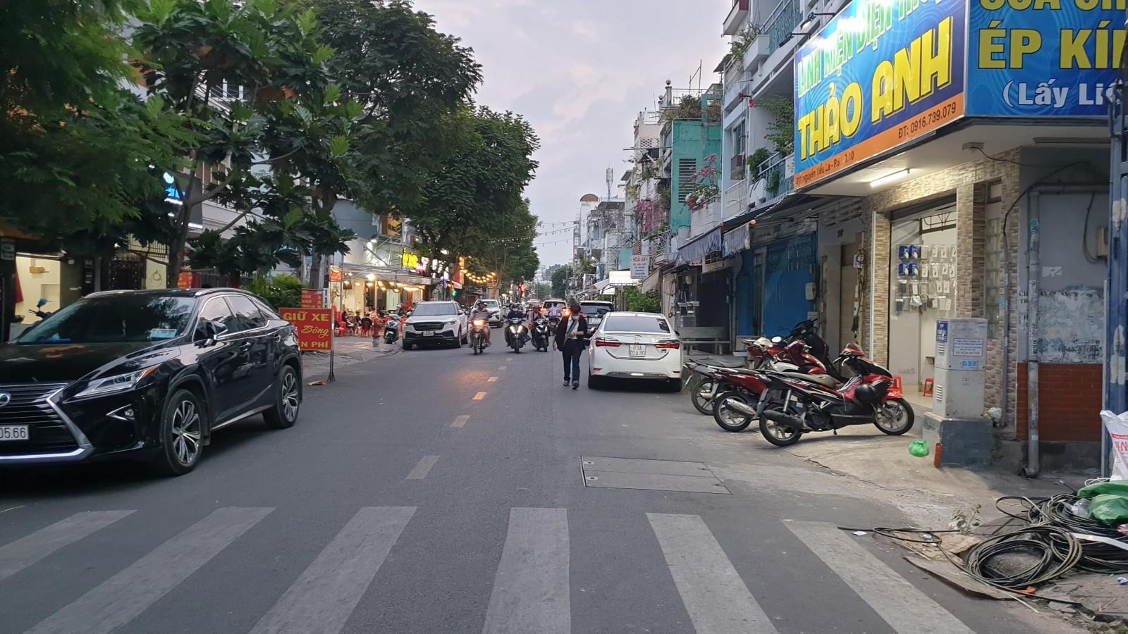 ***SIÊU HIẾM - ĐỘC - LẠ - MẶT TIỀN NGUYỄN TIỂU LA - 36M - GIÁ CHỈ 6.2 TỶ.*** - Ảnh 1
