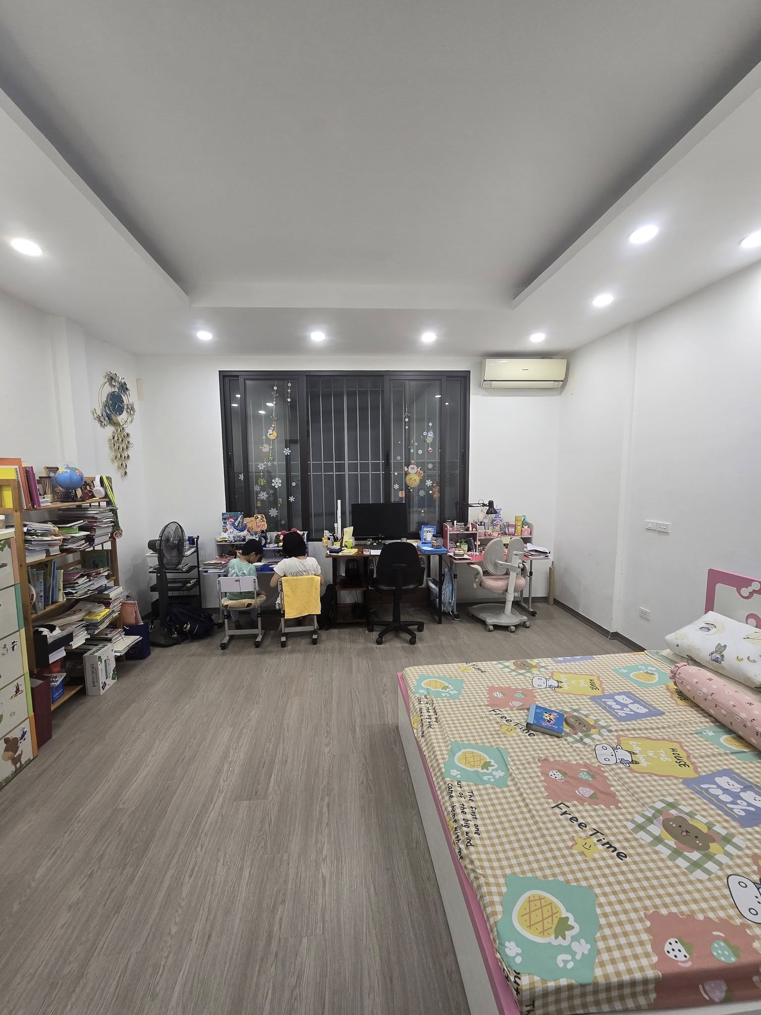 💥ĐẸP WÁ💥Ngõ cực to, Nguyễn Khang 37m 5T, MT 5M, Nội thất VIP, 7.9 Tỷ - Ảnh 3