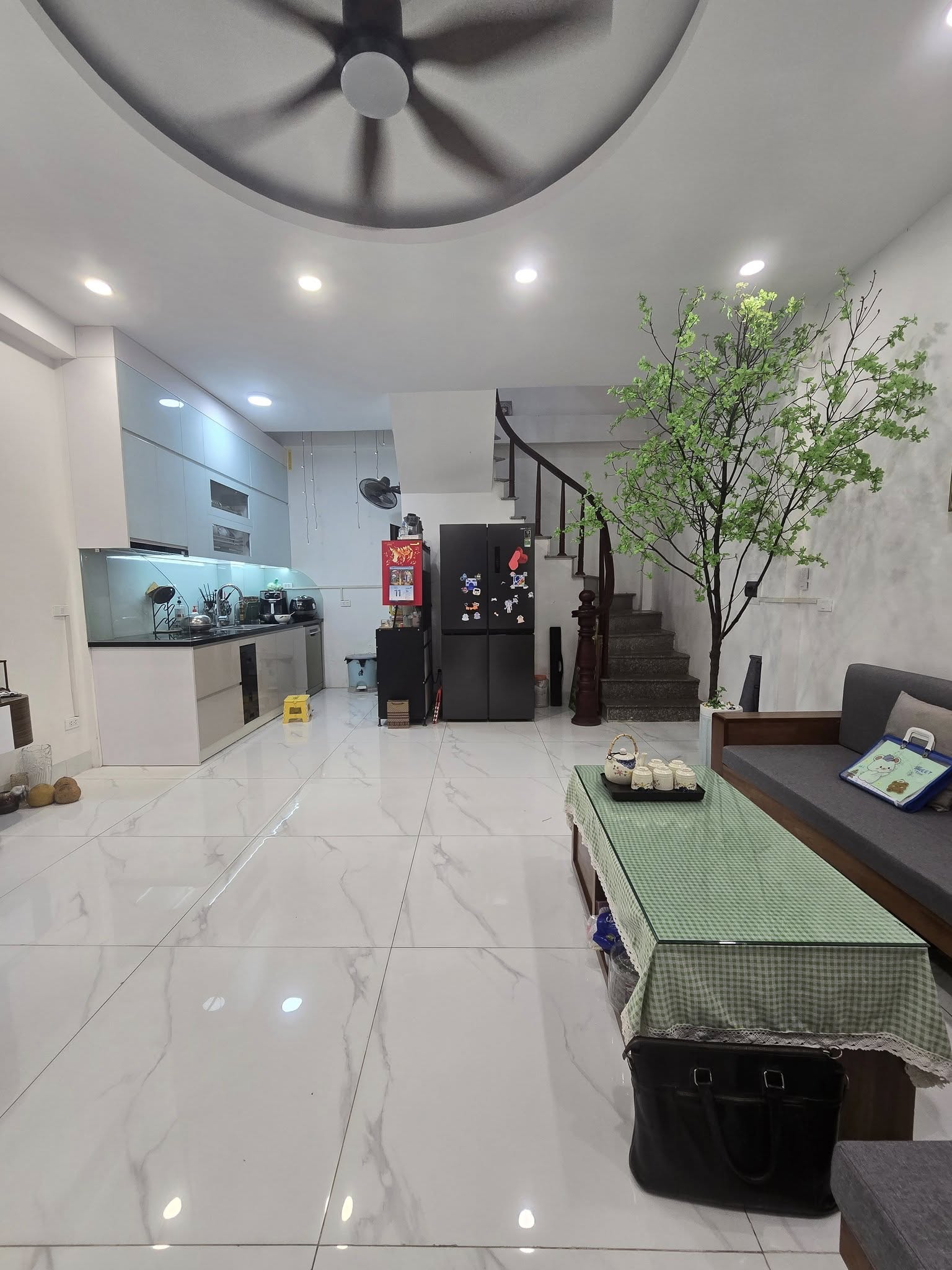 💥ĐẸP WÁ💥Ngõ cực to, Nguyễn Khang 37m 5T, MT 5M, Nội thất VIP, 7.9 Tỷ - Ảnh chính