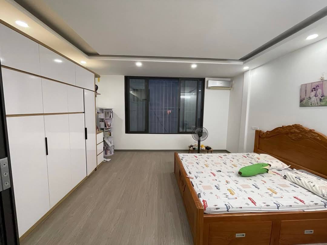 💥ĐẸP WÁ💥Ngõ cực to, Nguyễn Khang 37m 5T, MT 5M, Nội thất VIP, 7.9 Tỷ - Ảnh 1