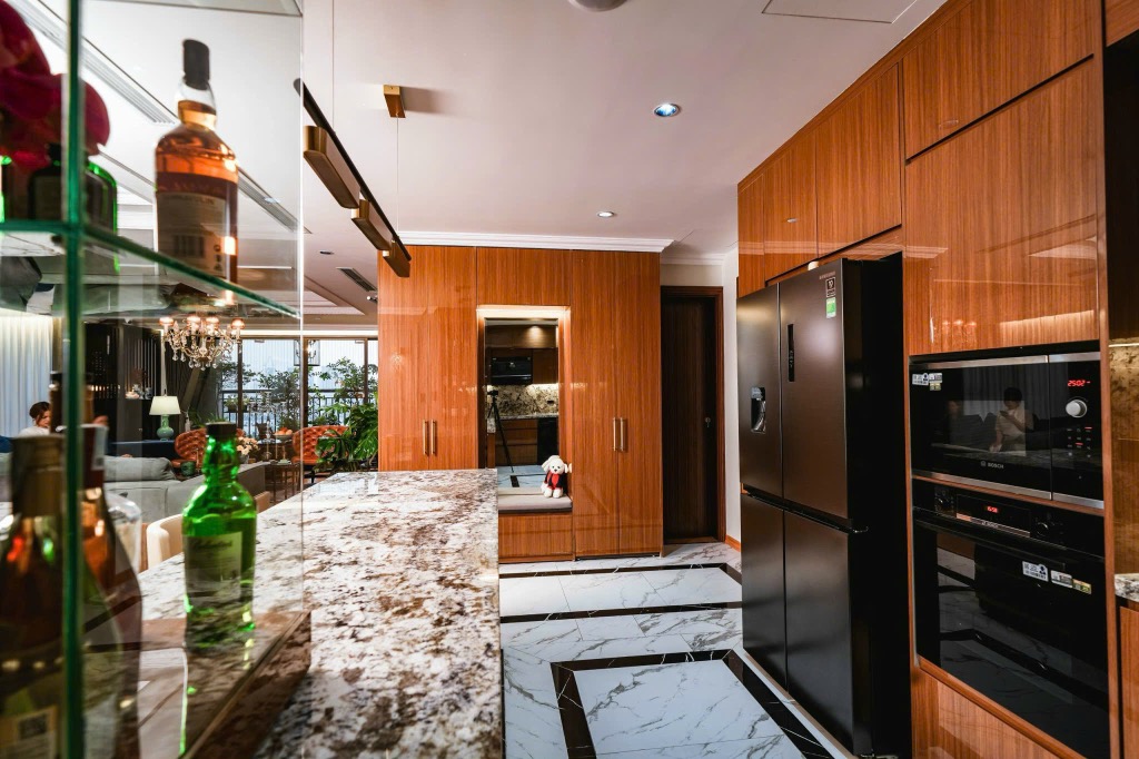 BÁN BIỆT THỰ CIPUTRA - TÂY HỒ - DT  453M2, SỔ ĐỎ CHÍNH CHỦ - Ảnh 1