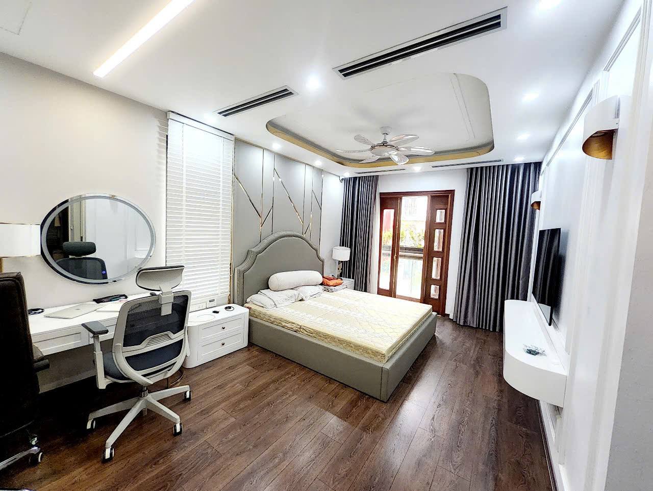 Bán nhà phố Thành Công phân lô ô tô hai thoáng 60m2 x 5 tầng - Ảnh 2