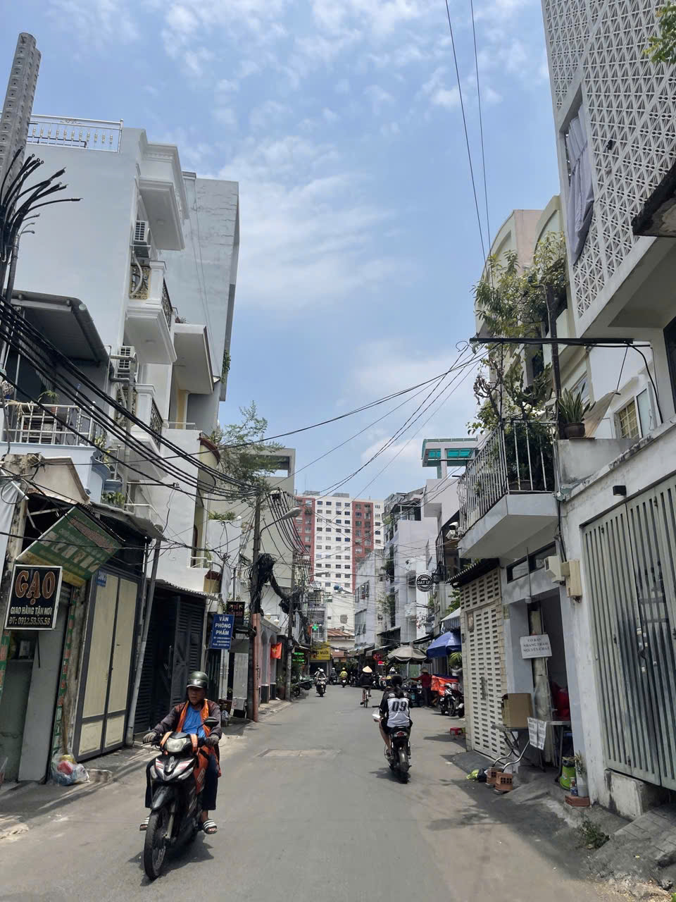 BÁN NHÀ CŨ - TIỆN XÂY MỚI - KDC DÂN TRÍ - MT BÙI HỮU NGHĨA - P2 BÌNH THẠNH - XÂY DỰNG 5 TẦNG - - Ảnh chính