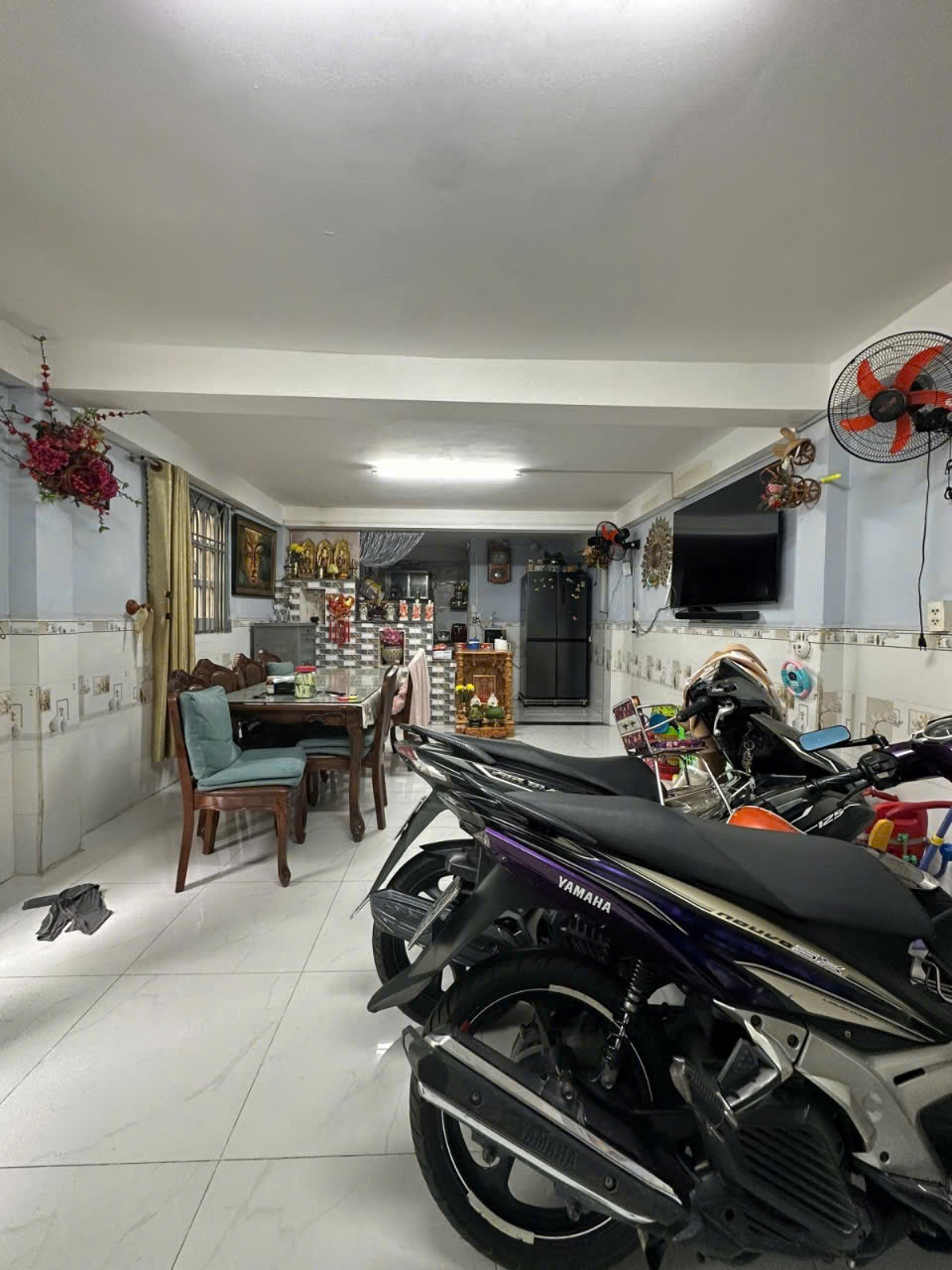 Lê Văn Quới gần 4 xã giápTân Phú hẻm 8m thông 30m ra mặt tiền 61m2,3Tầng Nhỉnh 5 tỷ - Ảnh 1