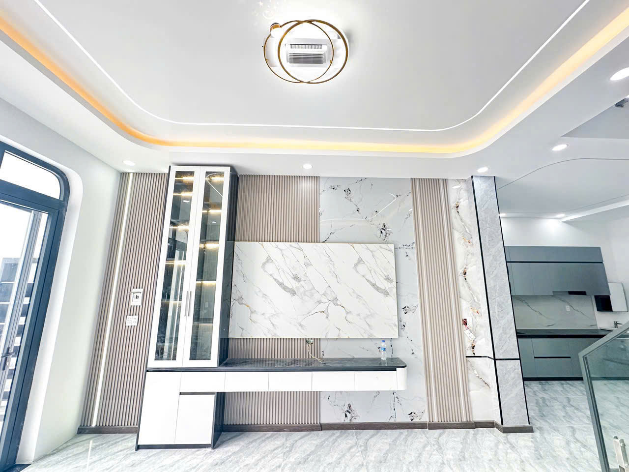Bán nhà 2 Tầng Bửu Hòa,full nội thất đẹp xịn mịn,đường xe hơi đổ cửa - Ảnh 1