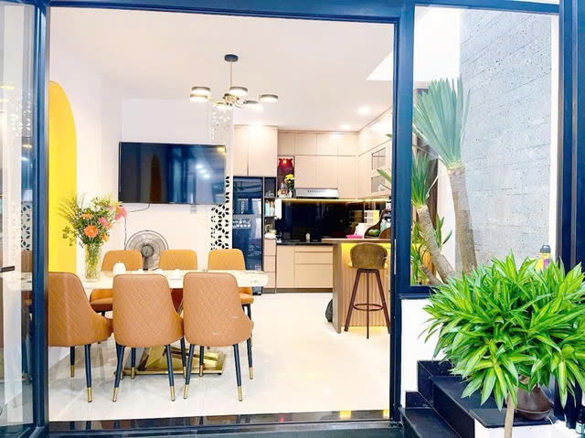 Giá mềm nhất quận Tân Phú: 8 tỷ  - TRỊNH ĐÌNH TRỌNG - DT: 79M - 4.2M X 15M NỞ HẬU - 3 TẦNG- 3PN-3WC - Ảnh chính