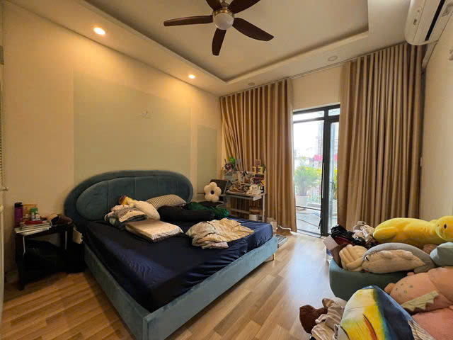 Giá mềm nhất quận Phú nhuận: 11.9 tỷ - HUỲNH VĂN BÁNH - DT: 76.8M - 4M X 19.2M - 4 TẦNG - 4 PN- 4WC - Ảnh chính