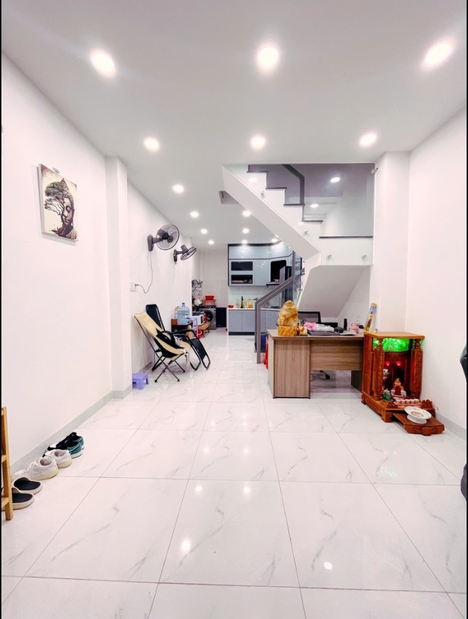 Bán nhà mặt tiền TTN06, 40m ra Phan Văn Hớn giá chỉ hơn 7 tỷ - Ảnh 2
