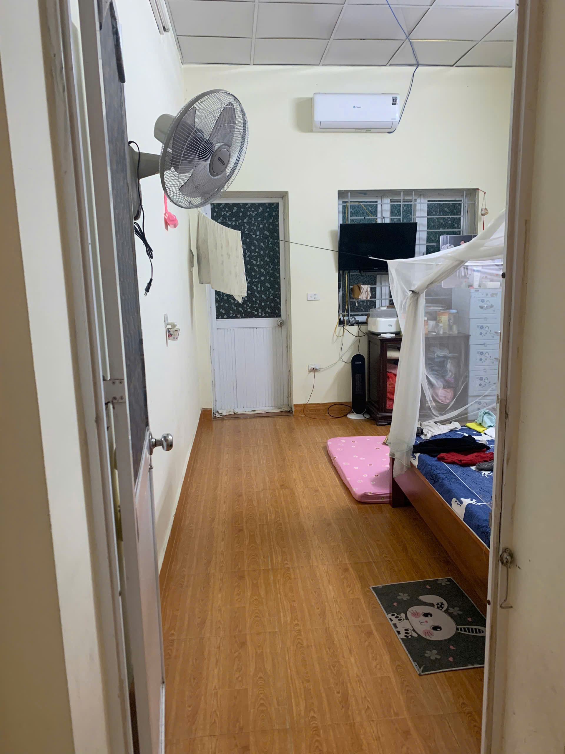 NHÀ PHÂN LÔ KHU QUÂN ĐỘI NGỌC THỤY 75M, 2T, MT4M, THÔNG BÀN CỜ, Ô TÔ VÒNG QUANH, ĐỦ CÔNG NĂNG - Ảnh 2
