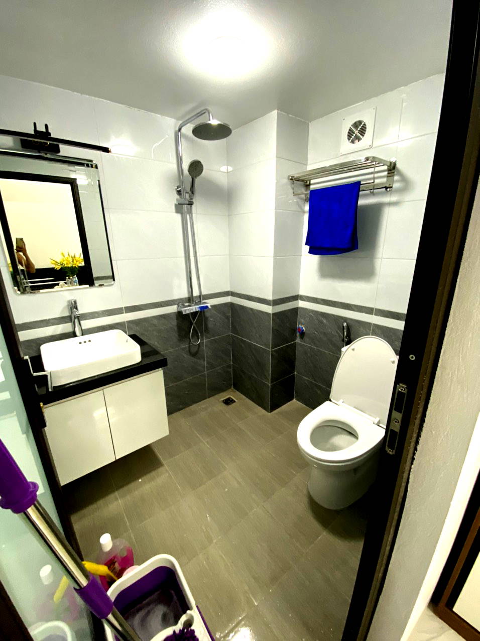 Chính chủ bán nhà ngõ ô tô, K. doanh, Phố Khương Hạ, Thanh Xuân. DT: 79m2 – 3 tầng. 13,3 tỷ. - Ảnh 3