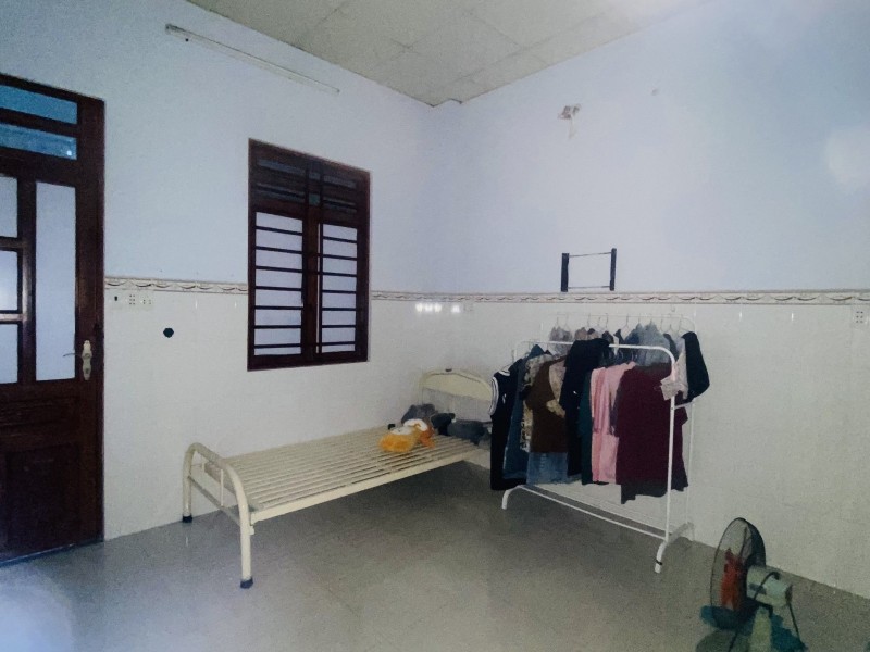 C100 🏠 BÁN NHÀ MẶT TIỀN LÊ VĂN LƯƠNG, QUẬN 7 - KINH DOANH ĐA NGÀNH NGHỀ, VỊ TRÍ VÀNG - Ảnh 1