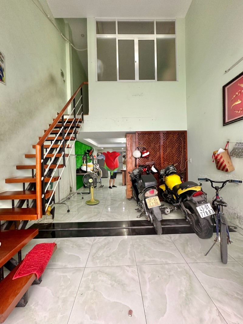 C101 🏡 BÁN NHÀ 2 TẦNG NGUYỄN THỊ THẬP, QUẬN 7 - DÒNG TIỀN ỔN ĐỊNH, CHÍNH CHỦ BÁN GẤP - Ảnh 1