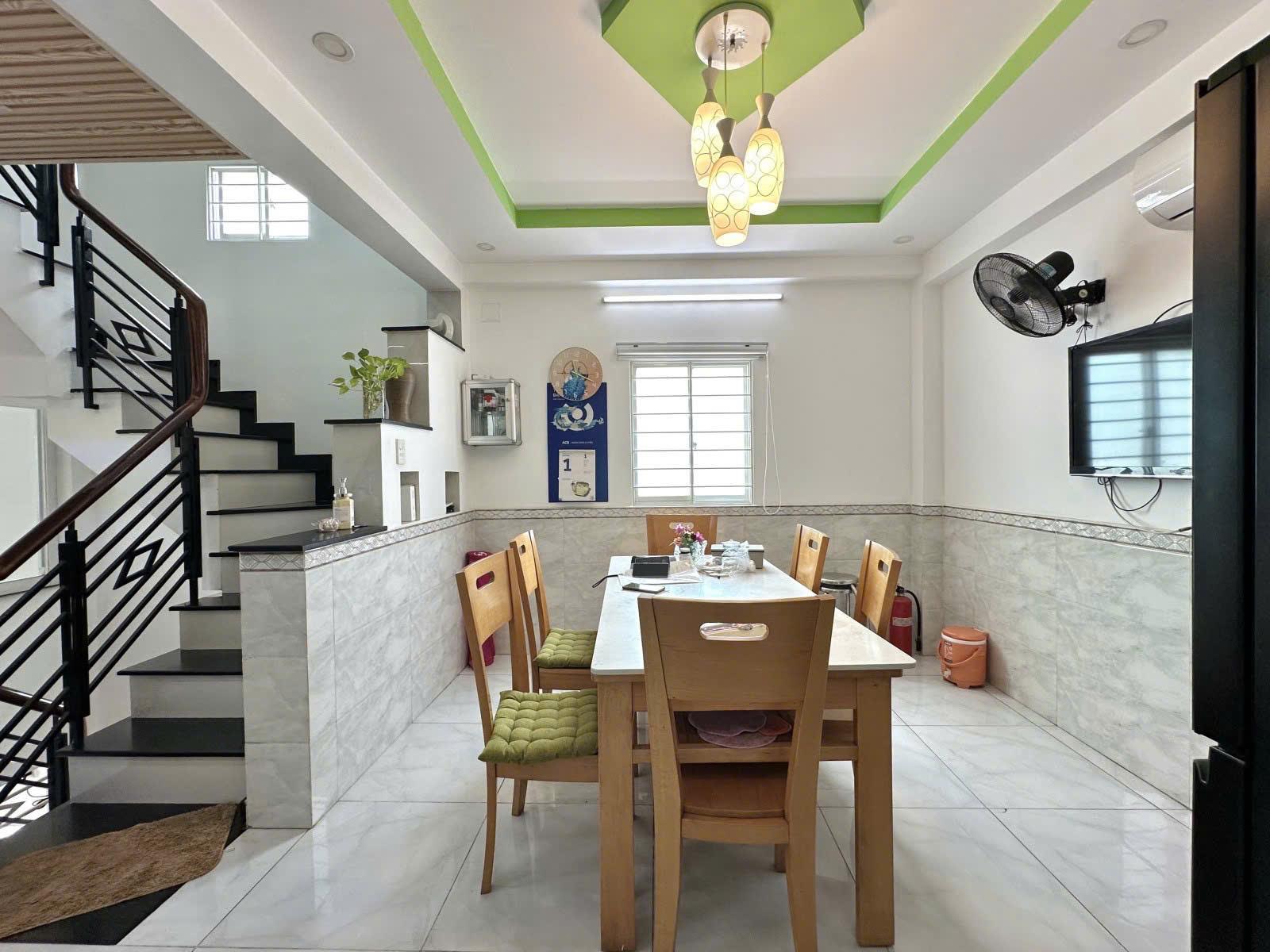 Nhà chính chủ 2Tầng,78m2 HXH thông QUANG TRUNG GÒ VẤP chỉ 6.1T. - Ảnh 1