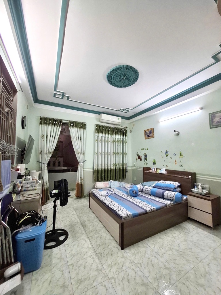 NHÀ ĐẸP QUANG TRUNG GV - GẦN CHỢ HẠNH THÔNG TÂY - HXH ĐỖ CỬA 10M RA MT - DT 85M² - 4 TẦNG CHỈ HƠN 8 TỶ - Ảnh 4