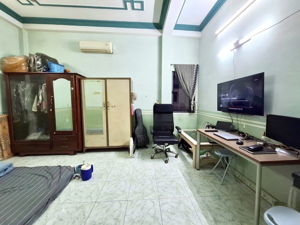 NHÀ ĐẸP QUANG TRUNG GV - GẦN CHỢ HẠNH THÔNG TÂY - HXH ĐỖ CỬA 10M RA MT - DT 85M² - 4 TẦNG CHỈ HƠN 8 TỶ - Ảnh 5