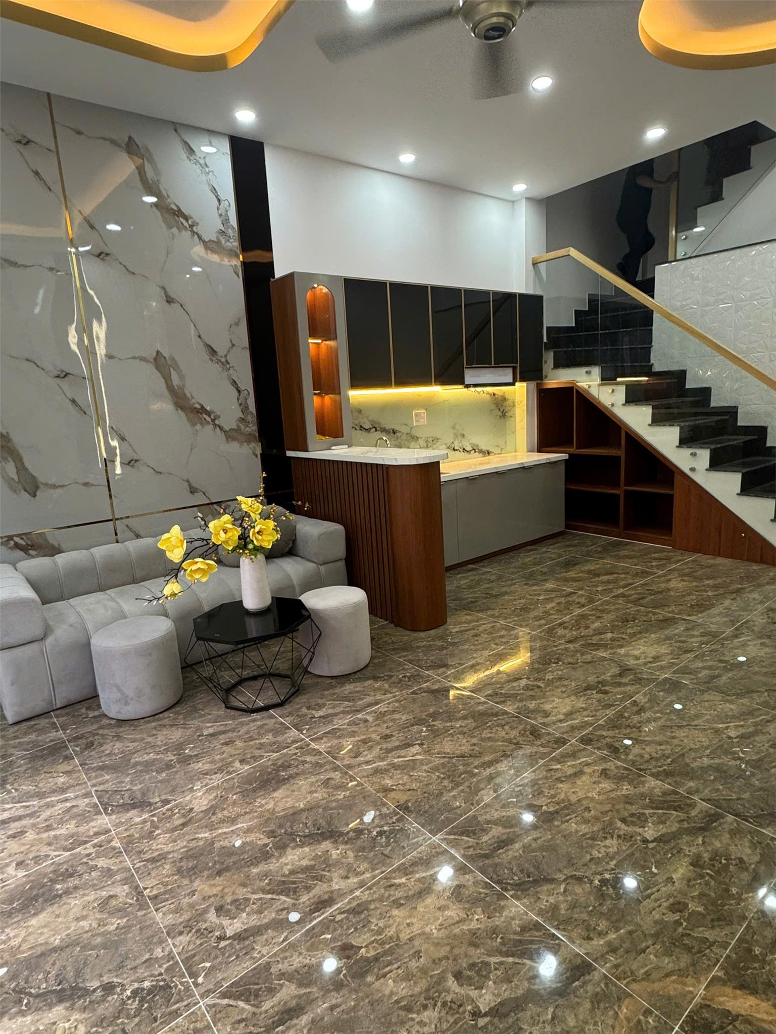 **Bán nhà phường 14, HXH Trường Chinh** quận Tân Bình; 40m2 - 6,8 tỷ - Ảnh chính