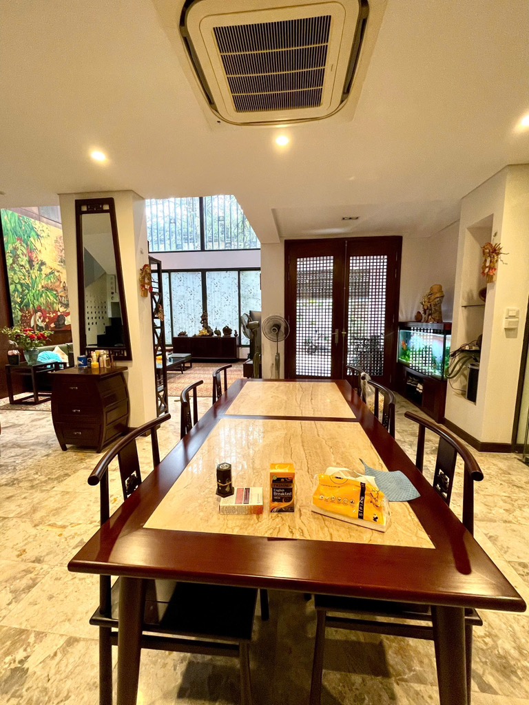 Biệt thự Cầu Giấy - ô tô vào nhà - 102m MT6.8m nhỉnh 33 tỷ - Ảnh 2