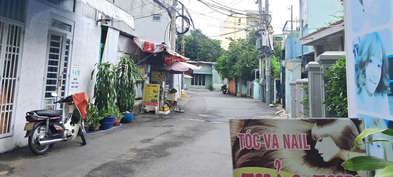 BÁN NHÀ 3 TẦNG 44M2, NGUYỄN DUY TRINH - QUẬN 2 - GIÁ 4.4 TỶ - SỔ HỒNG CHÍNH CHỦ - Ảnh chính