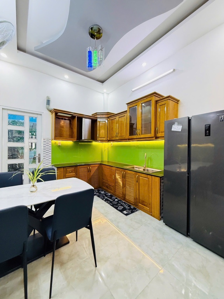 NHÀ ĐẸP LUNG LINH - HXH THÔNG - GẦN CHỢ PHẠM VĂN BẠCH & ST EMART2 - DT 66M² - 4 TẦNG HƠN 6 TỶ - Ảnh 2