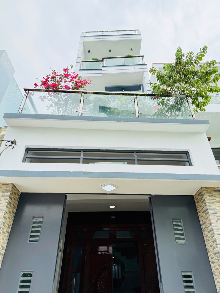 NHÀ ĐẸP LUNG LINH - HXH THÔNG - GẦN CHỢ PHẠM VĂN BẠCH & ST EMART2 - DT 66M² - 4 TẦNG HƠN 6 TỶ - Ảnh chính