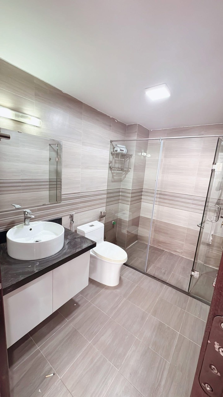TUYỆT PHẨM GIANG VĂN MINH - 40M RA PHỐ - 5 TẦNG FULL NỘI THẤT - GIÁ 7 TỶ - Ảnh 3