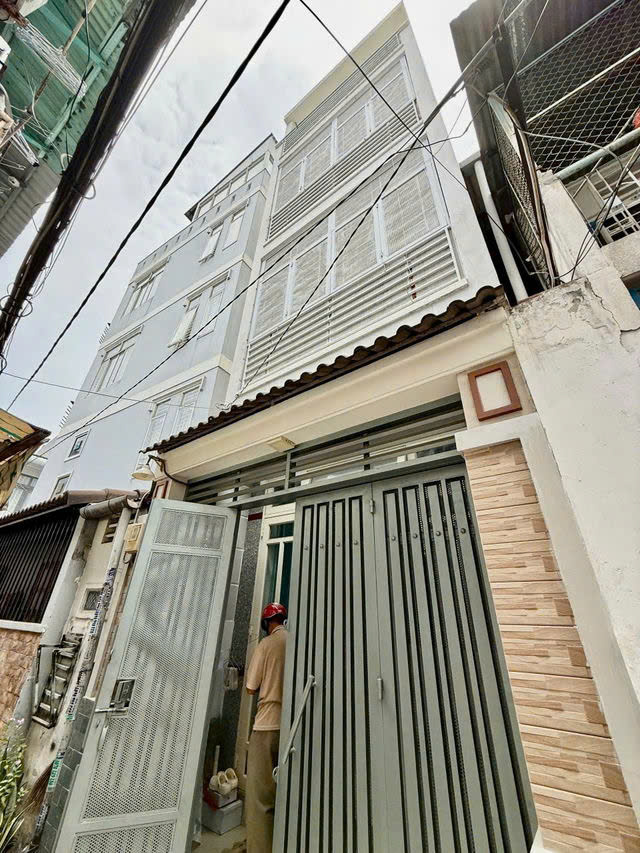 Giá mềm quận Bình Thạnh: 5.25 tỷ - TRẦN BÌNH TRỌNG - DT: 28M -4X7M - 1 trệt 3 lầu sân thượng 3 - Ảnh chính