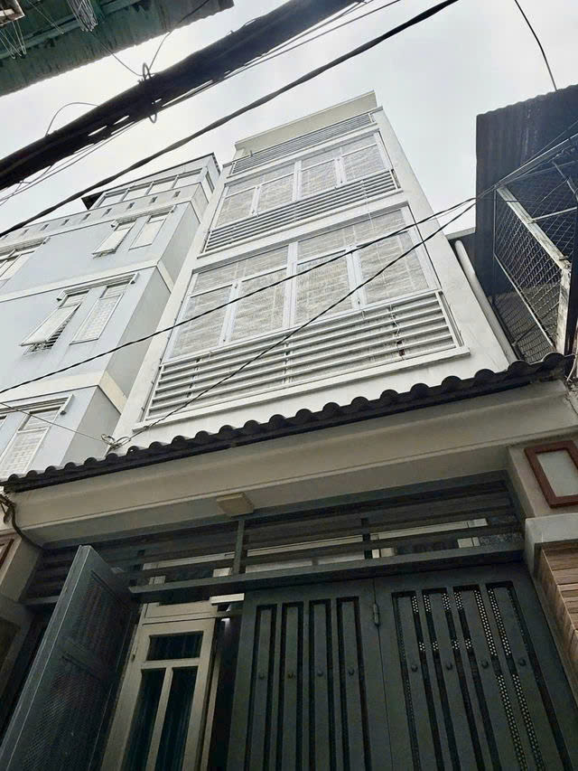 Giá mềm quận Bình Thạnh: 5.25 tỷ - TRẦN BÌNH TRỌNG - DT: 28M -4X7M - 1 trệt 3 lầu sân thượng 3 - Ảnh 1