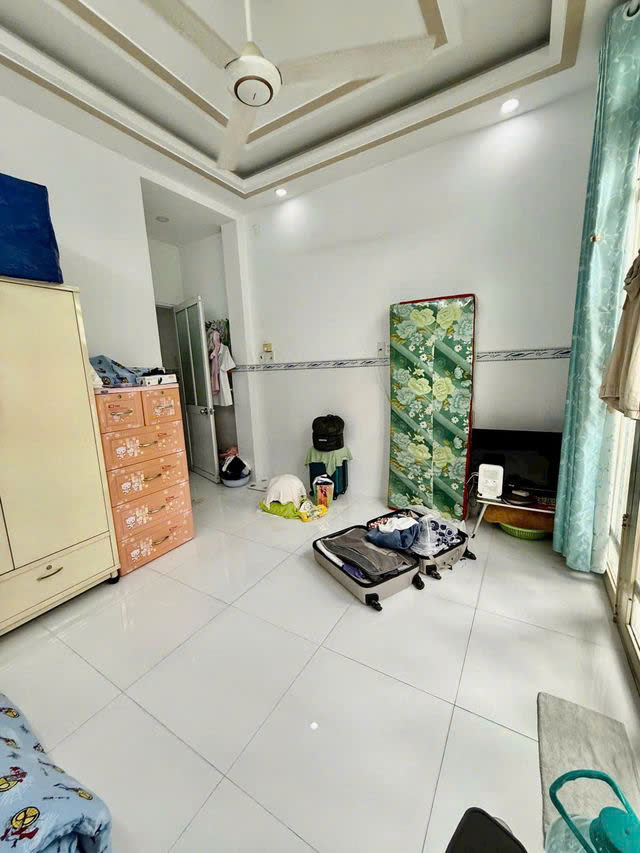 Giá mềm quận Bình Thạnh: 5.25 tỷ - TRẦN BÌNH TRỌNG - DT: 28M -4X7M - 1 trệt 3 lầu sân thượng 3 - Ảnh 2