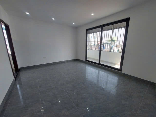 NHÀ MỚI 6 TẦNG THANG MÁY FULL NỘI THẤT Bồ Đề- Long Biên  45m2, 6 tầng, mặt tiền  4.5m,11 tỷ. - Ảnh 4