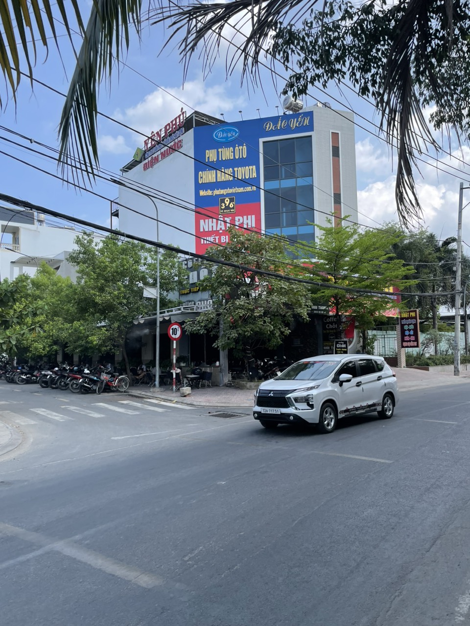 Bán nhà mặt tiền 25x60m giá 75 tỷ Đường Tô Ngọc Vân - Ảnh chính