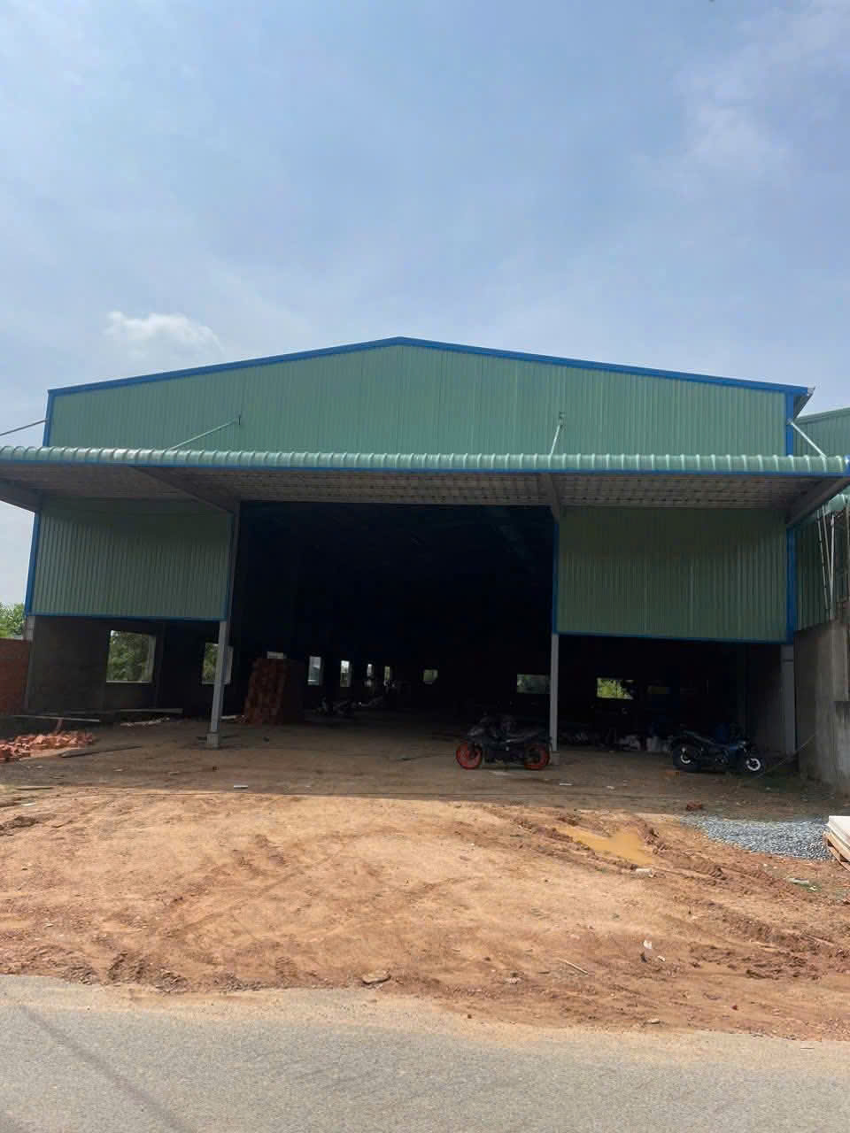 Cho thuê nhà xưởng mới xây tại Thái Hòa, Tân Uyên, Bình Dương – DT 1.329,3m² – Giá chỉ 80 - Ảnh chính