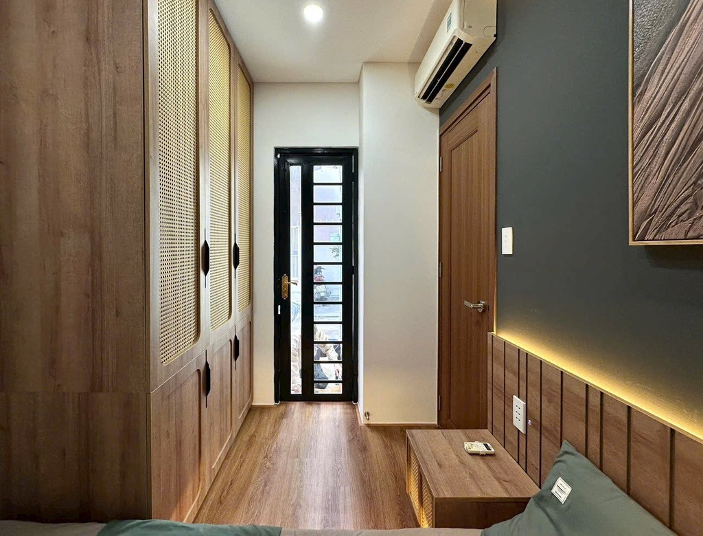 SIÊU PHẨM NHÀ PHỐ - HOÀNG HOA THÁM - PHAN ĐĂNG LƯU -  GIÁ CHỈ 4.45 TỶ - Ảnh 3