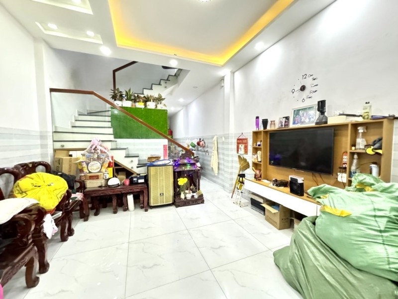 Nhà đẹp 2 Tầng Linh Xuân,đường nhựa xe hơi ngủ trong nhà,gần chợ Linh Xuân - Ảnh 1