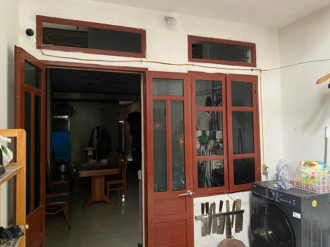 NHÀ ĐẸP - VỊ TRÍ TỐT - Chính Chủ Cần Bán Căn Nhà Mặt Đường QL10, phố Tân Thành, Kim Sơn, Ninh Bình - Ảnh chính
