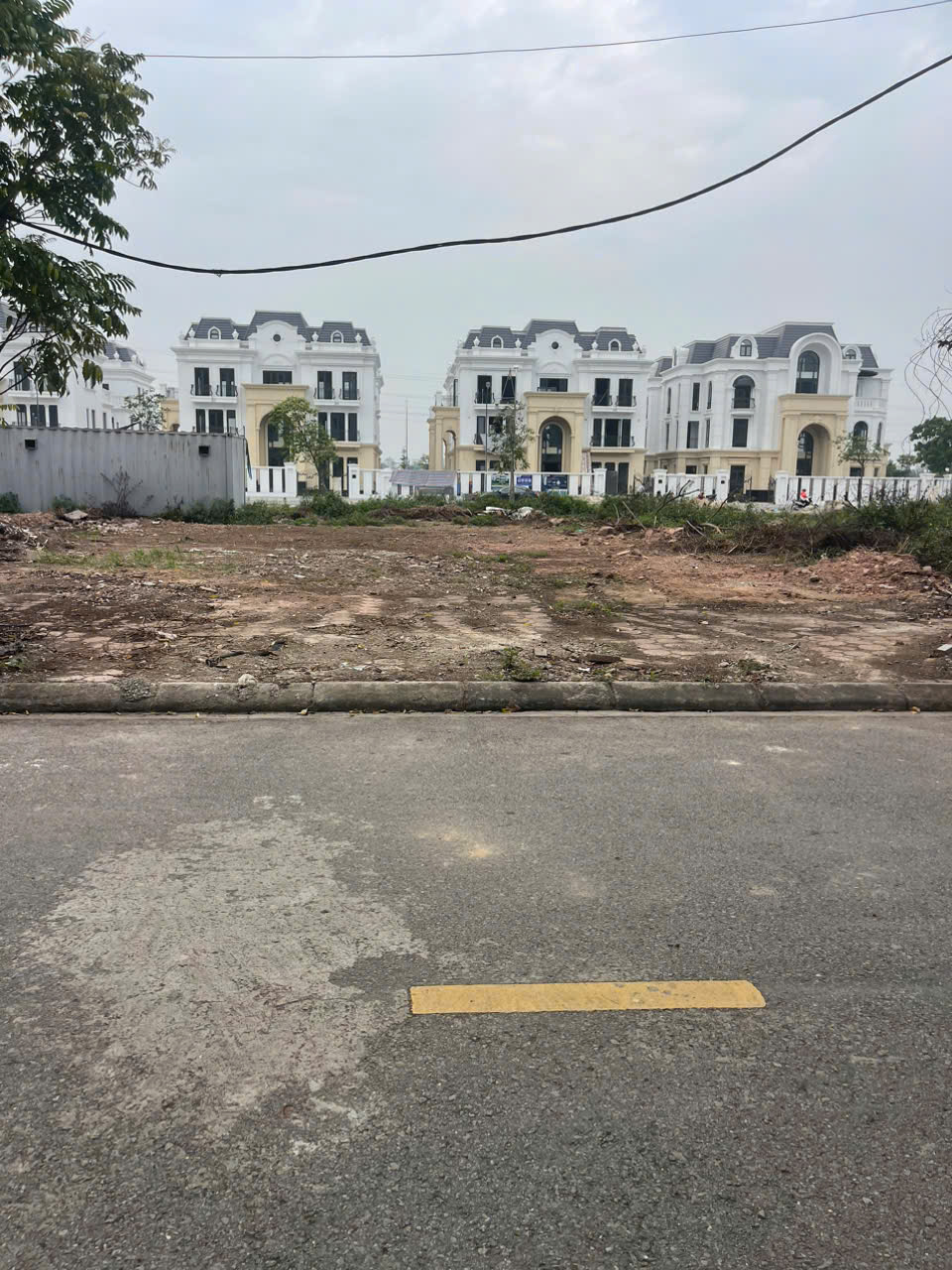 ĐẤT ĐẸP - GIÁ TỐT - Vị Trí Đắc Địa Tại Lô 32Alk23 khu số 1 Khu đô thị phía nam Phường Dĩnh Kế, - Ảnh chính