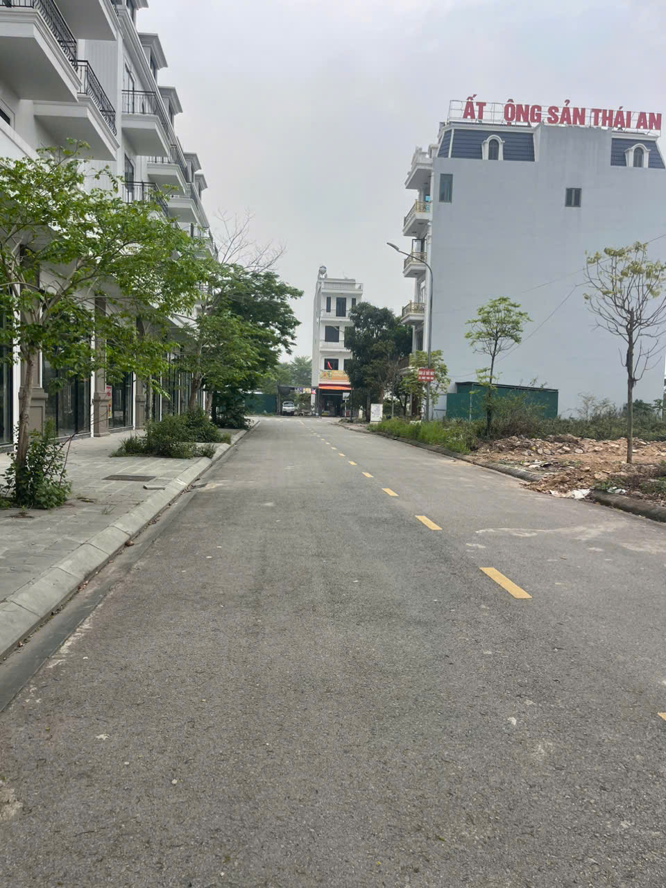 ĐẤT ĐẸP - GIÁ TỐT - Vị Trí Đắc Địa Tại Lô 32Alk23 khu số 1 Khu đô thị phía nam Phường Dĩnh Kế, - Ảnh 1