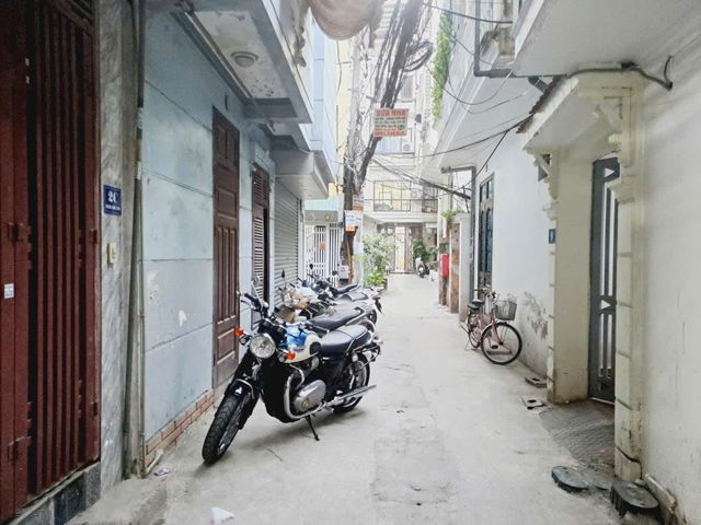 SIÊU HIẾM !!! NHÀ ĐẸP HOÀNG HOA THÁM, BA ĐÌNH , 30M RA PHỐ 3 GÁC ĐỖ CỬA, QUY HOẠCH SÁT PHỐ . VỊ TRÍ - Ảnh chính