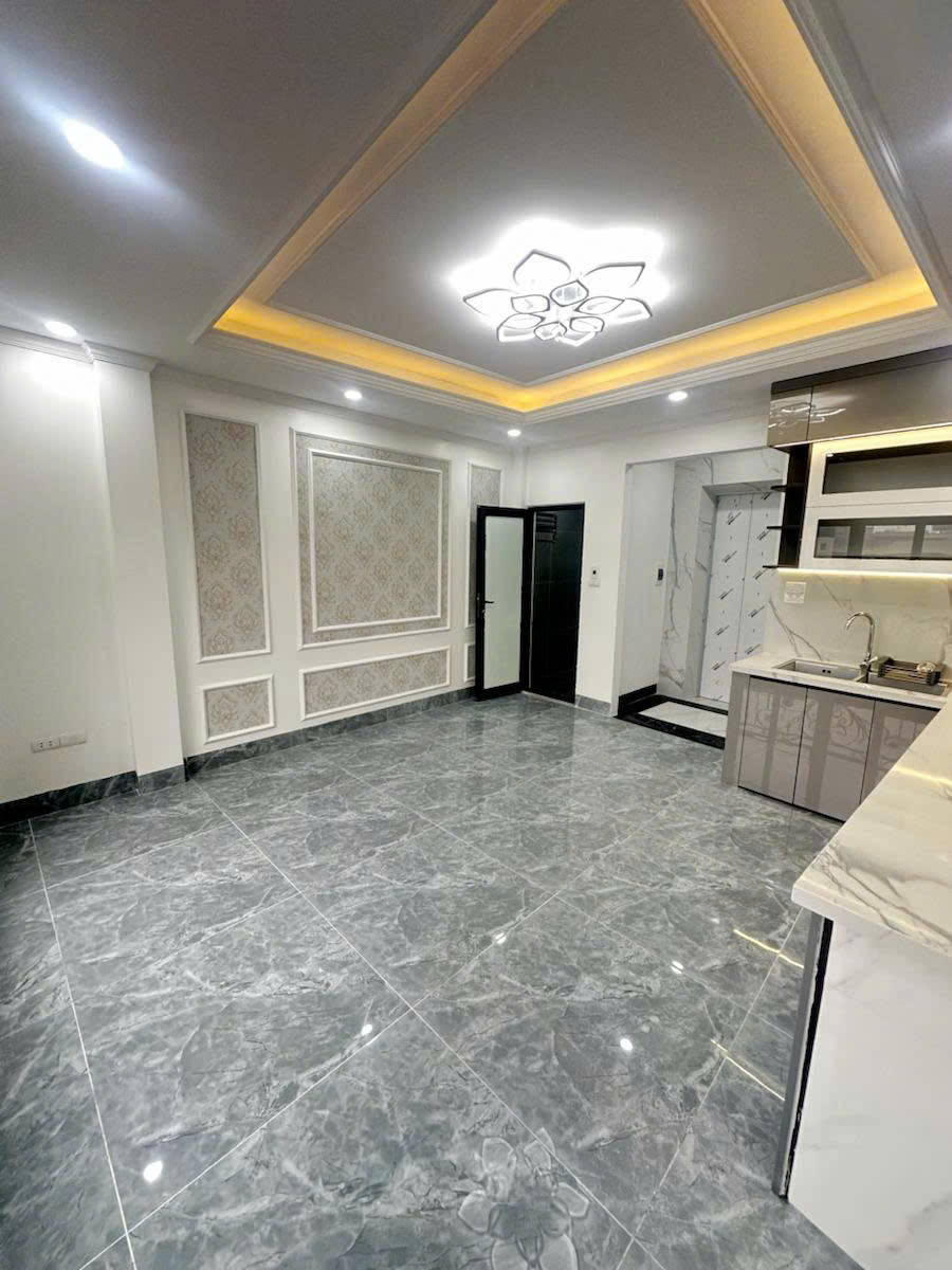 Nhà ĐẸP - GIÁ TỐT - Vị Trí Đắc Địa Tại Đường Khương Đình, Quận Thanh Xuân, Thành phố Hà Nội - Ảnh 2