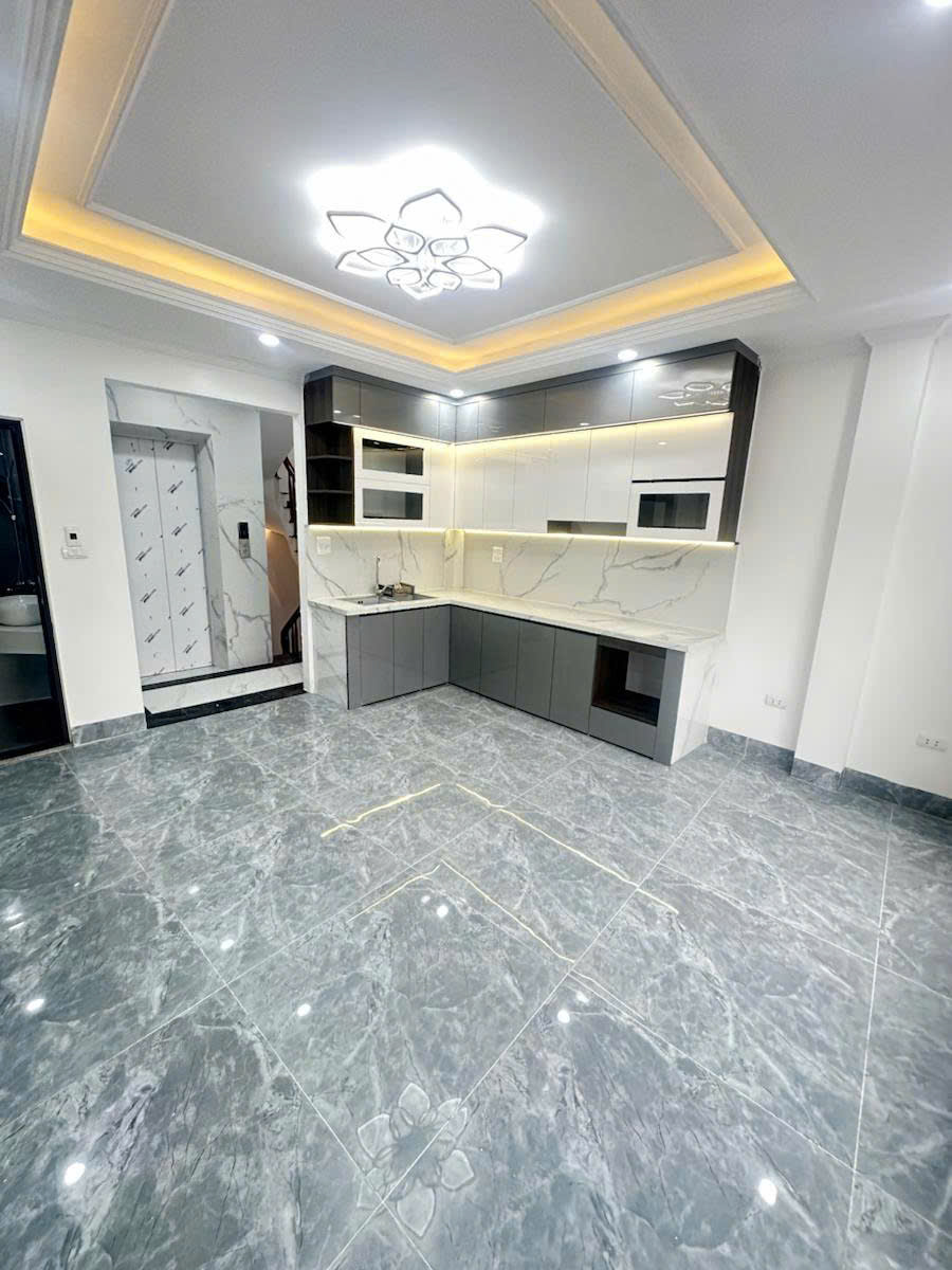 Nhà ĐẸP - GIÁ TỐT - Vị Trí Đắc Địa Tại Đường Khương Đình, Quận Thanh Xuân, Thành phố Hà Nội - Ảnh 3