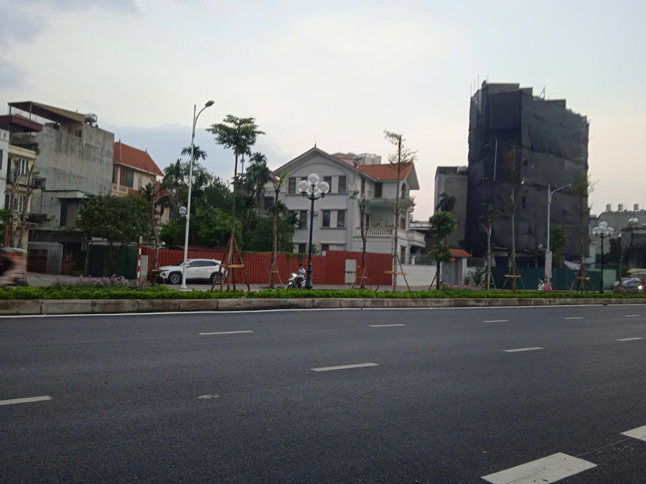 Bán nhà mặt phố Hồng Tiến Long Biên 108m mặt tiền 8m vỉa hè kinh doanh oto tránh đỗ 29 tỷ - Ảnh 4