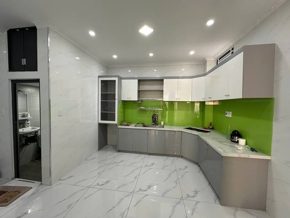 Gò Vấp - Bán nhà hẻm xe hơi thông Nguyễn Văn Lượng, Gò Vấp –  5x16m, 3PN, view sân banh, khu - Ảnh 3