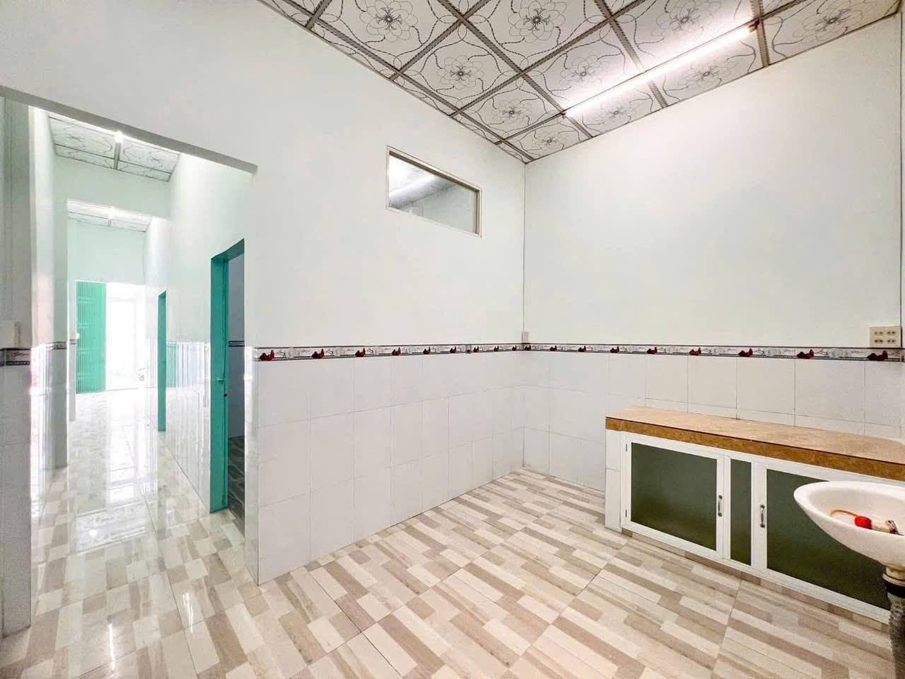 CHO THUÊ - NHÀ TRỆT DIỆN TÍCH RỘNG 2PN LỘ Ô TÔ - Ảnh 2