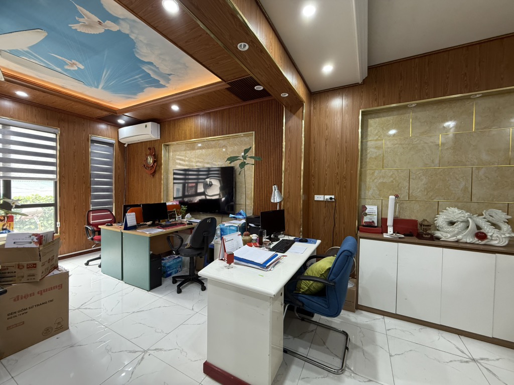 Siêu phẩm! Phố Nguyễn Chí Thanh 40m2 – 5 tầng – Mặt tiền 5.2m vỉa hè ô tô kinh doanh - Ảnh 3