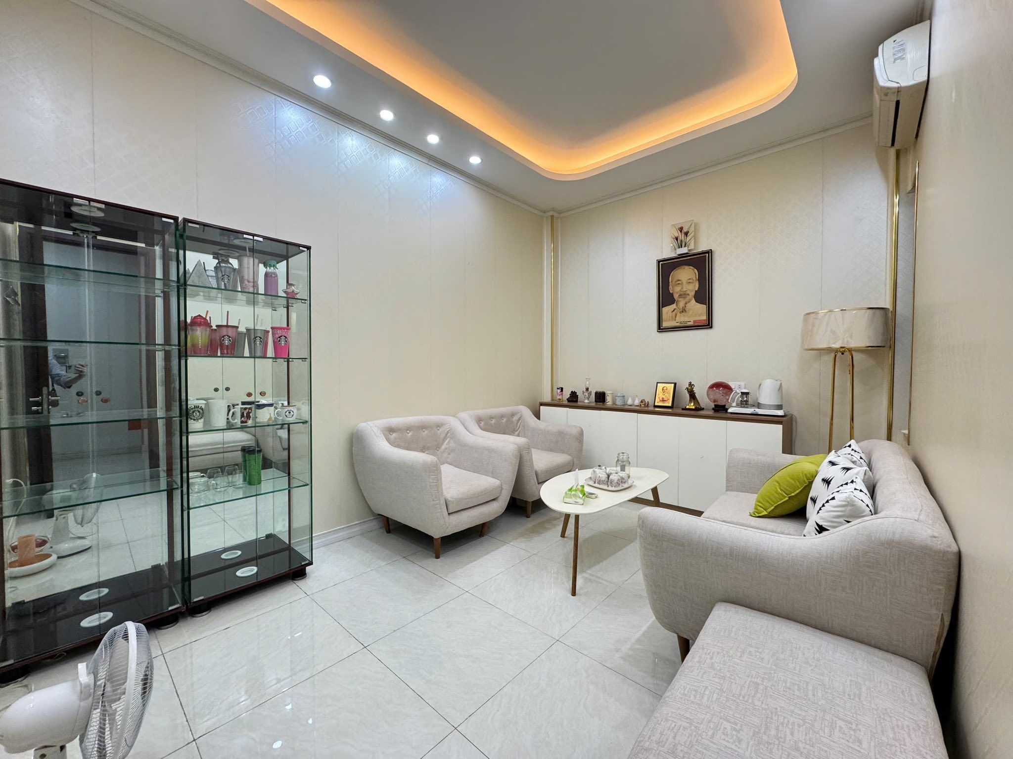 Siêu phẩm! Phố Nguyễn Chí Thanh 40m2 – 5 tầng – Mặt tiền 5.2m vỉa hè ô tô kinh doanh - Ảnh 1