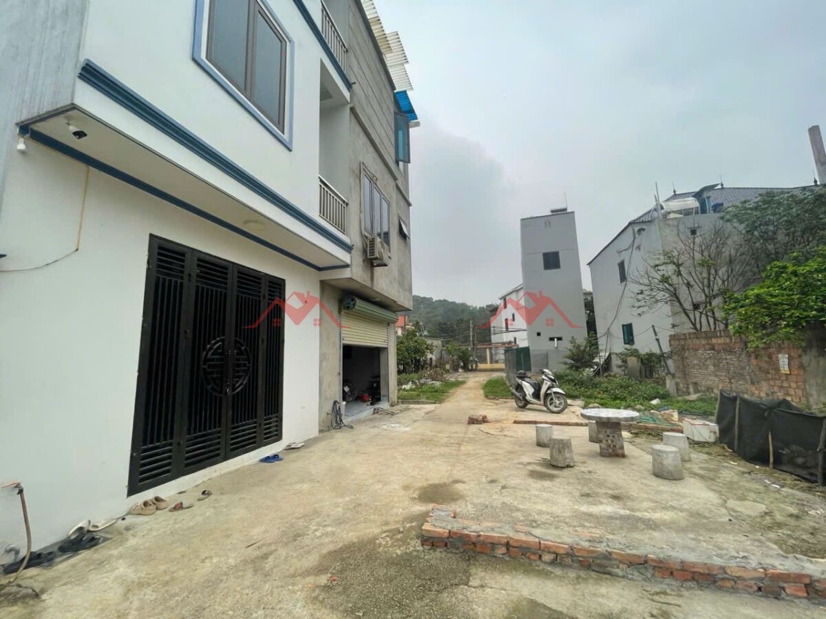 CHÍNH CHỦ BÁN LÔ ĐẤT 42,3M TẠI TIÊN PHƯƠNG-GIÁP TT CHÚC SƠN-CHƯƠNG MỸ-HÀ NỘI - Ảnh 3