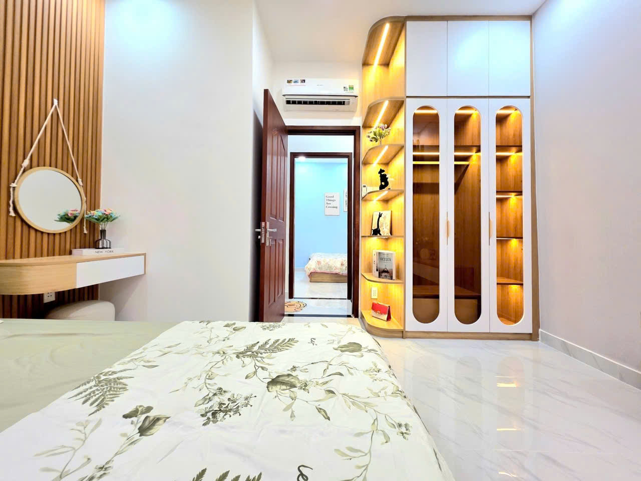 BÁN NHÀ MỚI - CHÍNH CHỦ - 2PN LÓN - HẺM 3M - TẶNG FULL NỘI THÂT - TÂN ĐỊNH - P1 - QUẬN 1 - BÁN 5.65 - Ảnh chính