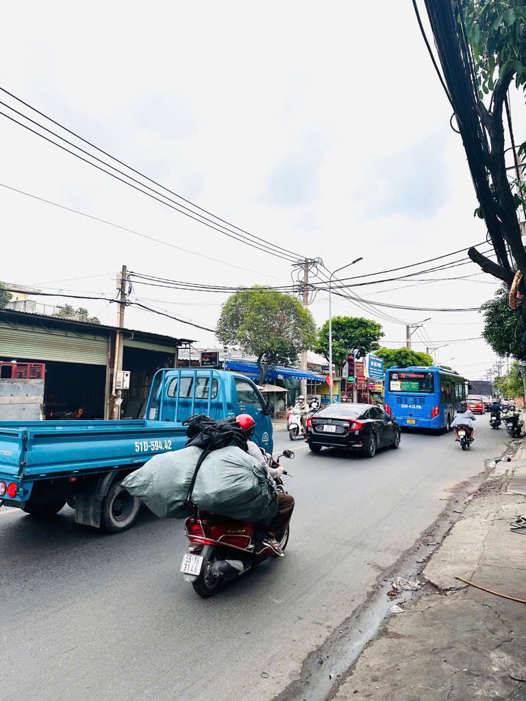 NHÀ (4x26.5) MẶT TIỀN SẦM UẤT LÊ VĂN KHƯƠNG, QUẬN 12 - GIÁ HƠN 9.5 TỶ - Ảnh 4